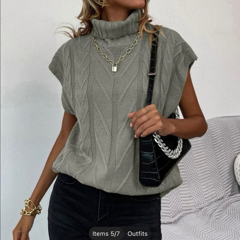 Turtle neck top